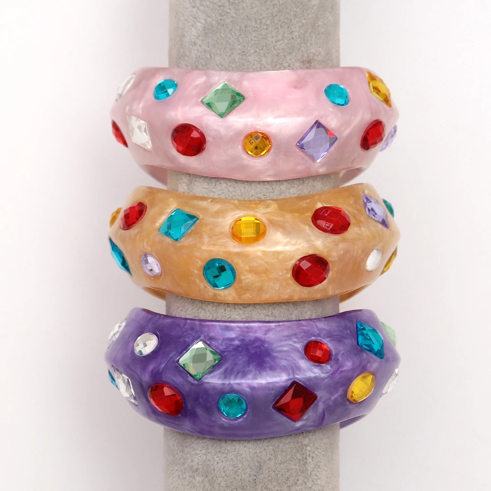 Boho New Multicolor Rhinestone Irregular Chunky Cuff Bangles Fashion Resin Wide Curved Stackable Bangle Women Jewelry Gifts