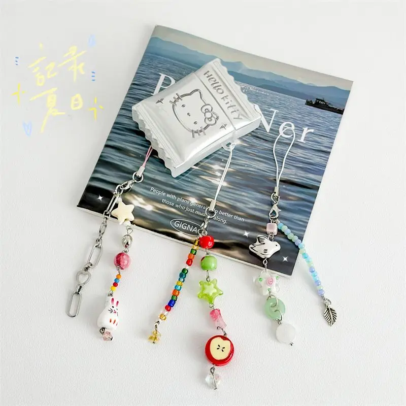Llavero de cuentas Kawaii para teléfono, colgante de dibujos animados de Anime, para iP 11, libros, cámara, Airpods, bolsa de ropa, Ins, corea, personalizado