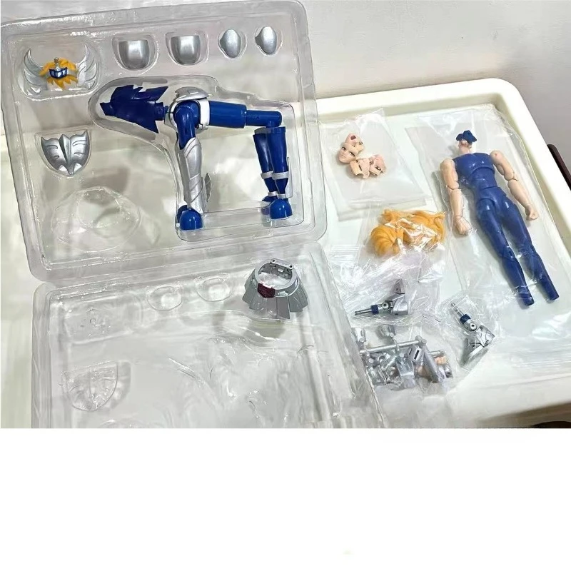

Brand New in Stock Original Saint Seiya GT Shiratori Glacier Constellation Figures Action Doll Model Decoration Festival Gifts