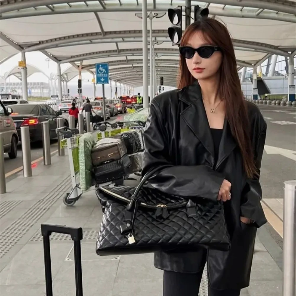 

Soft Leather Diamond Pattern Travel Bag Women's 2024 New Underarm oulder Boarding Large Bag op Handbag Fitn Bag