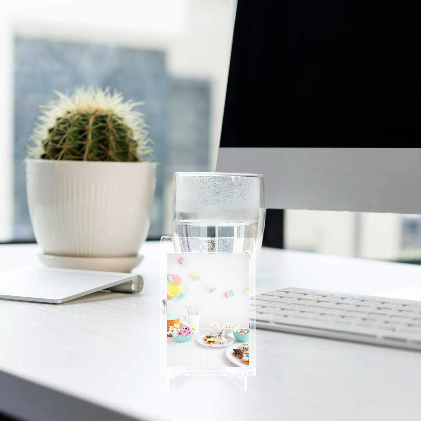 

6Sets Transparent Acrylic Card Holders Display Stands Magnetic Protective Business Trading Photo Sports Baseball Card Organizer