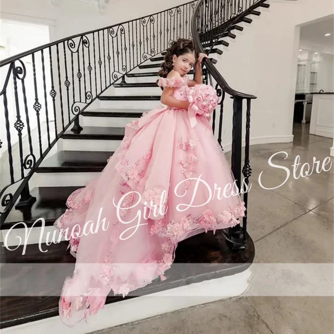 فساتين فتاة الزهور مزينة بالدانتيل الوردي لحفلات الزفاف مع ذيل لحفلات أعياد الميلاد وحفلات التواصل الأول حسب الطلب