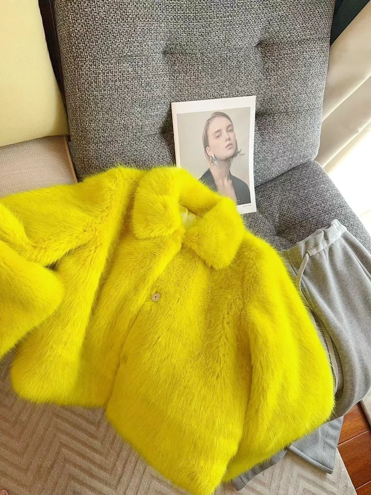 Casaco Curto de Pele F ATANYU 2024 Novo Outono Inverno Conservação de Calor Amarelo Fluffy Estilo Coreano Manga Longa