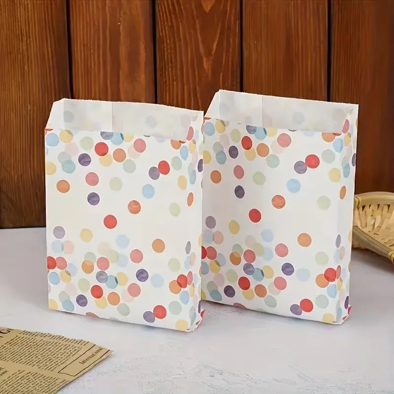 Polka Dot Greaseproof Bags with Round Thank You Stickers – Oil Resistant Treat Pouches for Cookies Bakery Candy Party Favors TMZ
