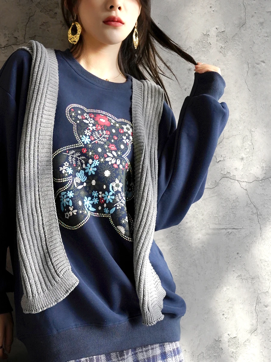 

Женский свободный повседневный свитшот Warmo Bear с цветочной вышивкой и нашивками в виде бриллиантов, модный универсальный топ с круглым вырезом для осени и зимы