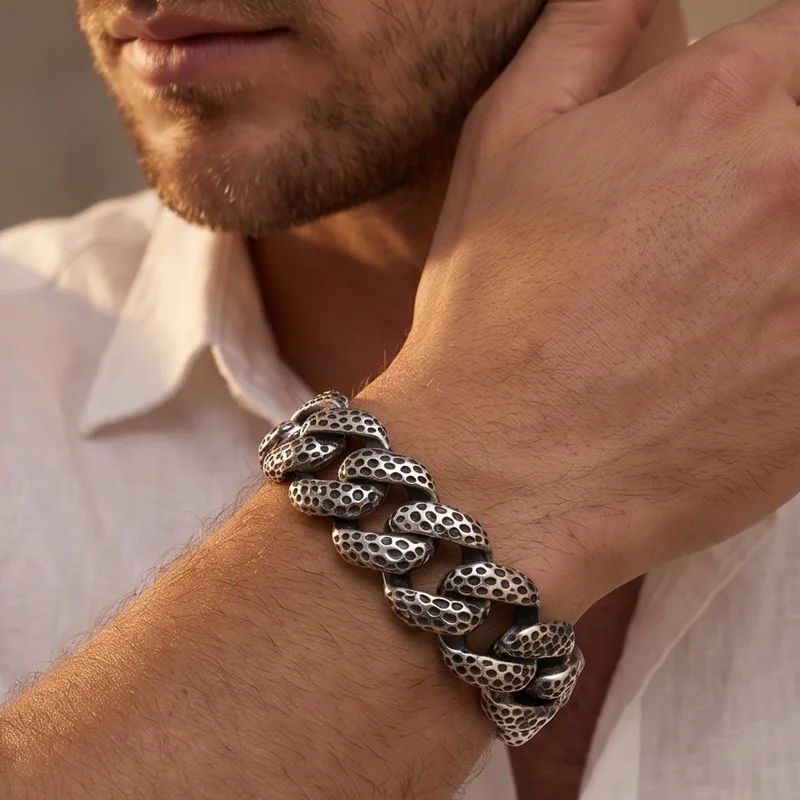 Kalen 20mm Stainless Steel Hammered Cuban Bracelet for Men Vintage Punk Thick Biker Party Jewelry Hip Hop Wristband Gifts
