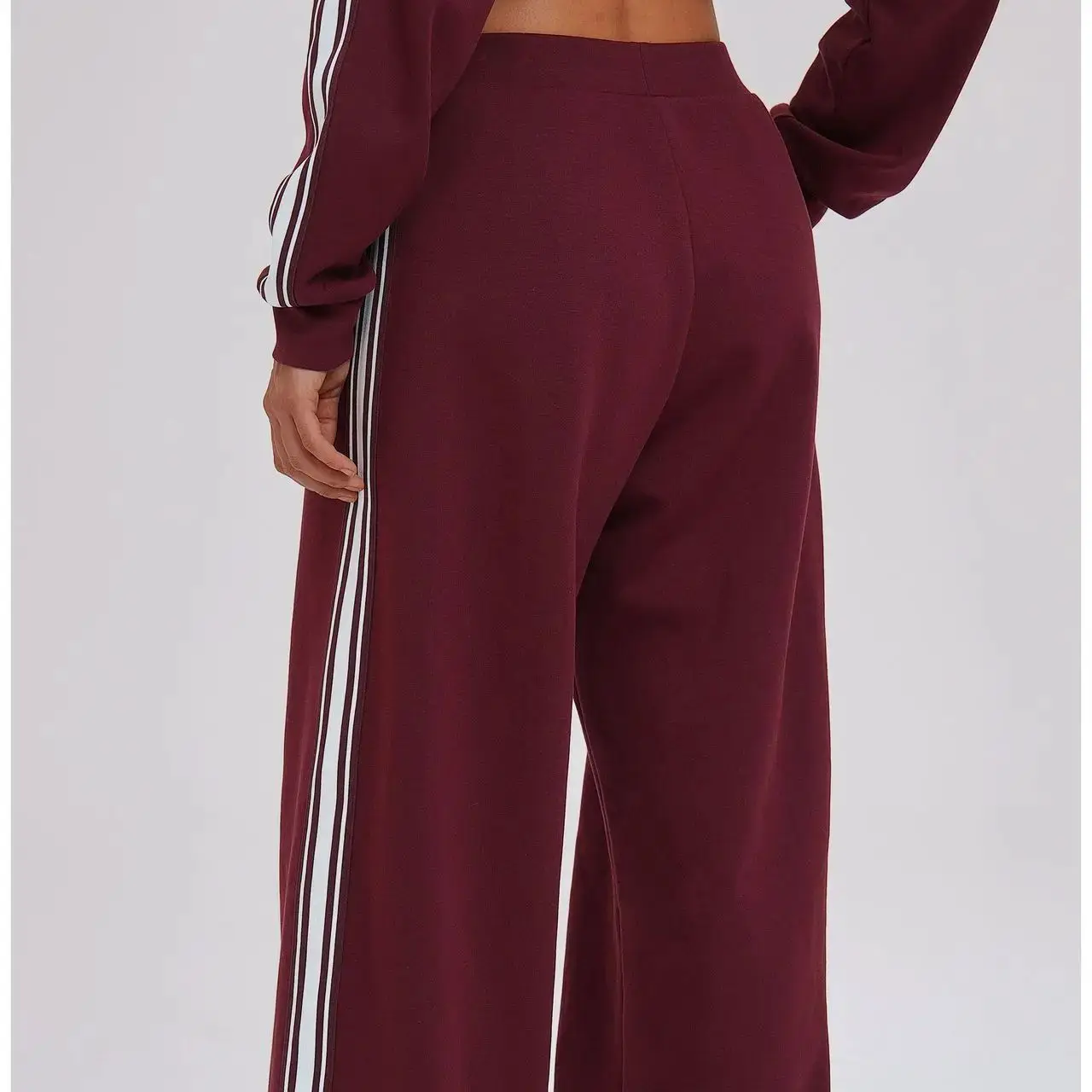 AliExpress HANRAN Ningyu Color Blocking Sports Yoga Pants Loose And Comfortable Casual Pocket Pants Outdoor Cycling And Mountaineering Sport Pants