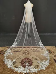 Customized Real Photos Vintage Wedding Veil with Pearls Sequined Lace Appliques Pearl Veil with Comb 1 Tier Bridal Veil