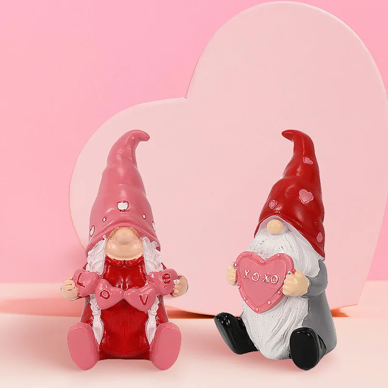 Hot Descendants: Red Resin Cartoon Characters Creative Decorations Artistic Decorations Home Decorations Handmade Decorations