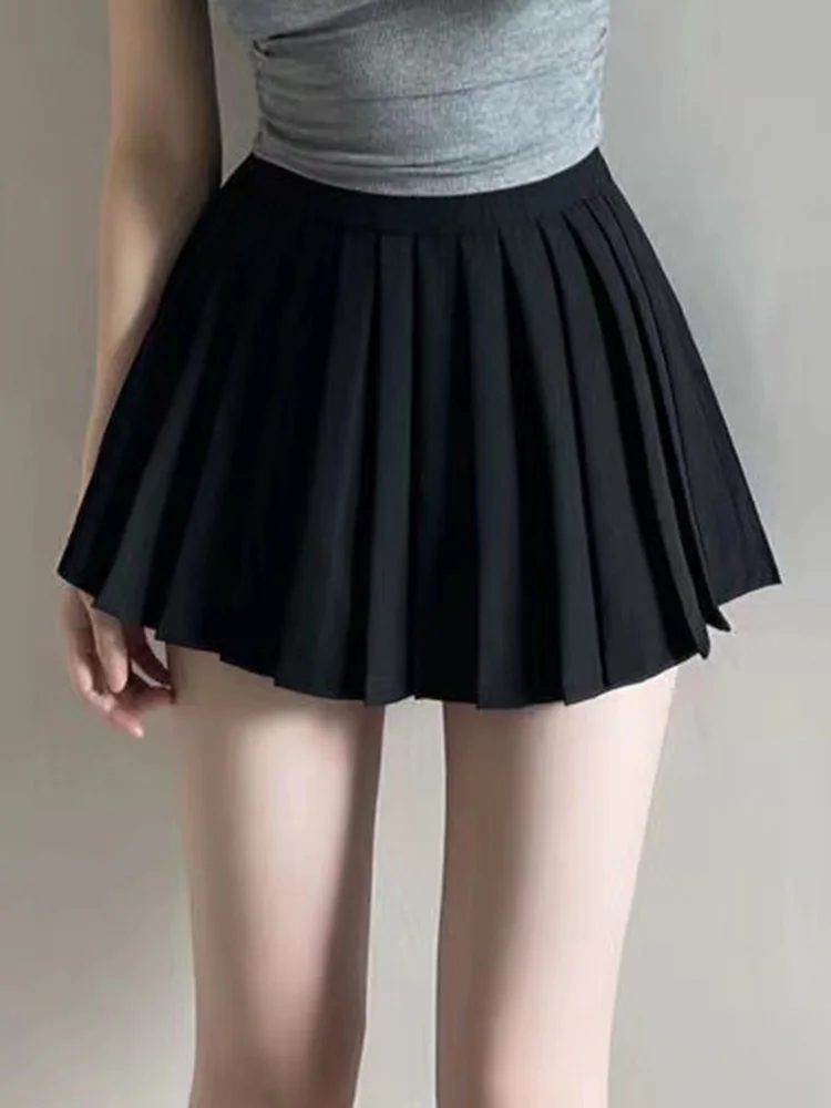 Saias plissadas curtas sem forro femininas, estilo estudantil, rua alta, preto sólido, moda mini, roupas de verão, harajuku