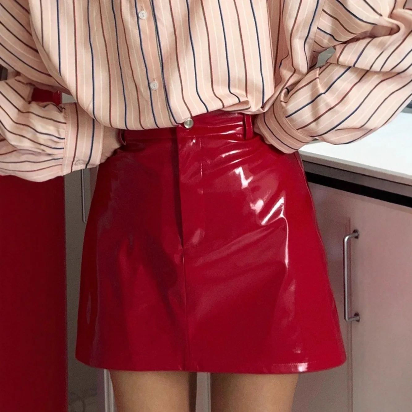 Women Red Patent Leather Skirt Spring New American Fashion Elegant Simple Retro Female A-line High Waist Zipper PU Mini Skirts