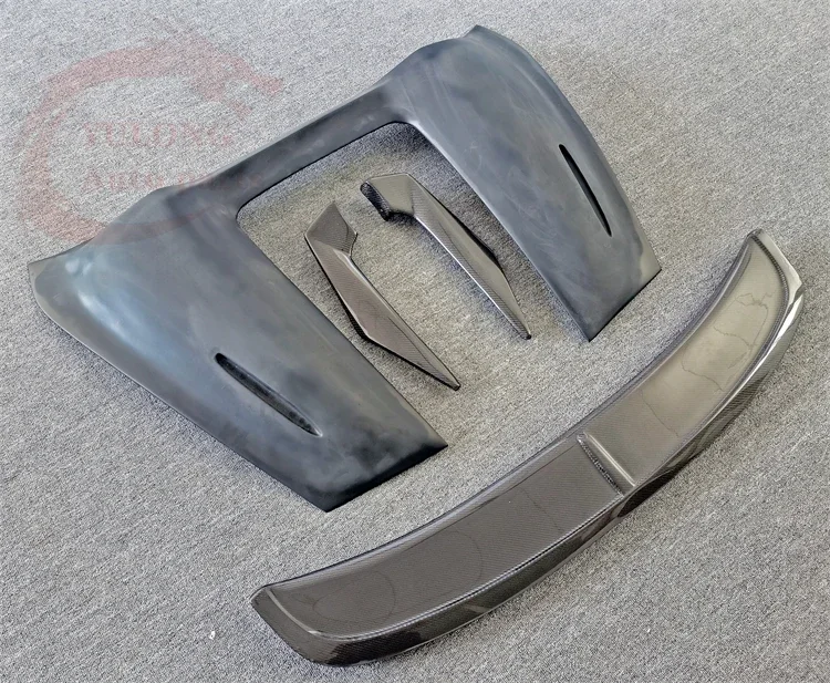 High Quality Half Carbon Fiber Rear Spoiler Wing for 718 Boxster Cayman Convertible Version
