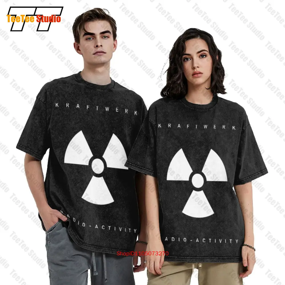 

Kraftwerk Radio Activity 1975 Album Cover Vintage Essential T-Shirt 97MI