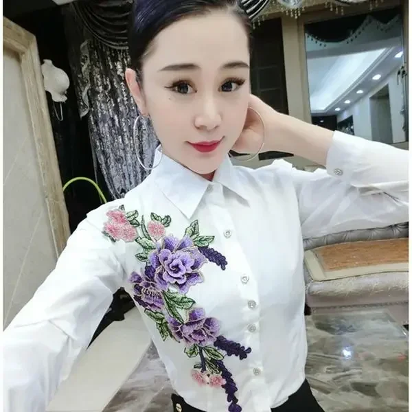 Blouse Women Autumn Winter Embroidered Long-Sleeved Shirt Women\'s Large Size Top Blusas Mujer De Moda