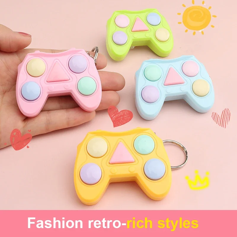 Kids Memory Training Cube with Key Chain Handheld Game Players Children Toy Puzzle Memory Game LED Light Sound Interactive Toy