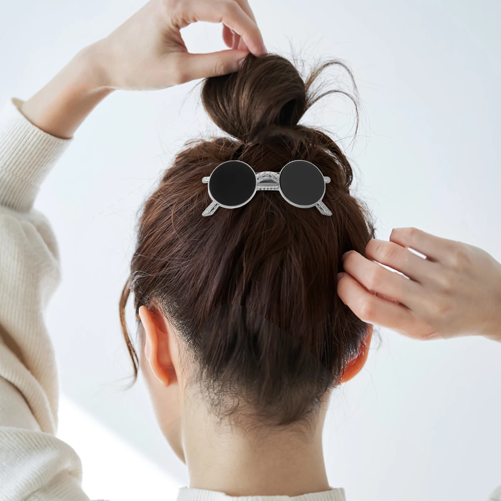 

Funny Glasses Hair Clip Quirky Black Sunglasses Metal Spring Clips Women Durable Material Easy Portable Retro Decorative