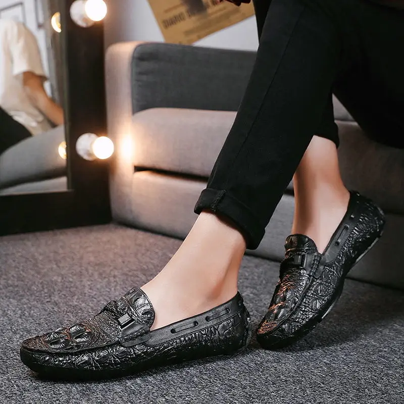 Crocodile Pattern Leather Slip on Mens Casual Shoes Social Spirit Guy Slip-on Mens Flat Loafers Shallow Sneakers for Dad