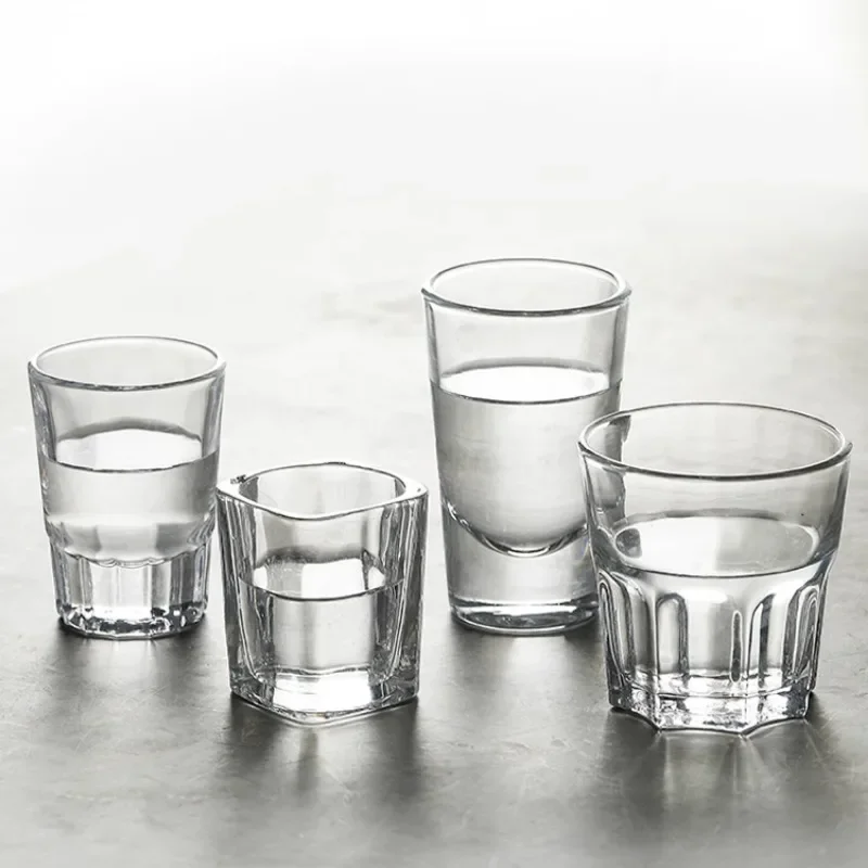Weinglas-Set mit 6 Biergläsern, geradem Körper, für Baijiu Hotel, kommerzielle achteckige Tasse, Schnapsglas, Whiskyglas, Trinkgeschirr