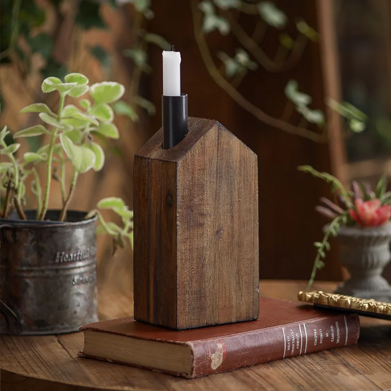 Wooden house shape wooden desktop candle holder, creative atmosphere decoration ornament in B & B hotel restaurant
