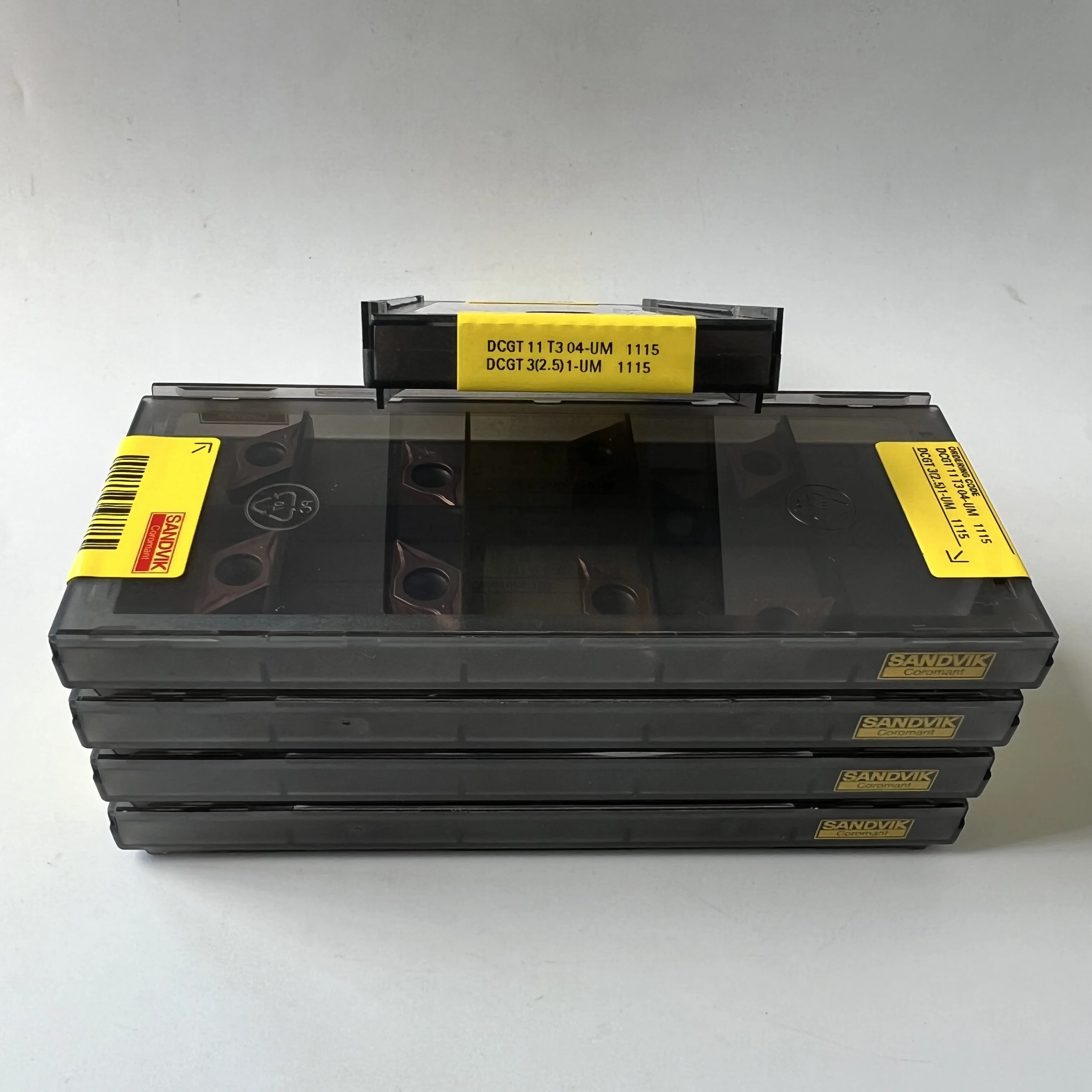 

DCGT11T304-UM 1115 CNC