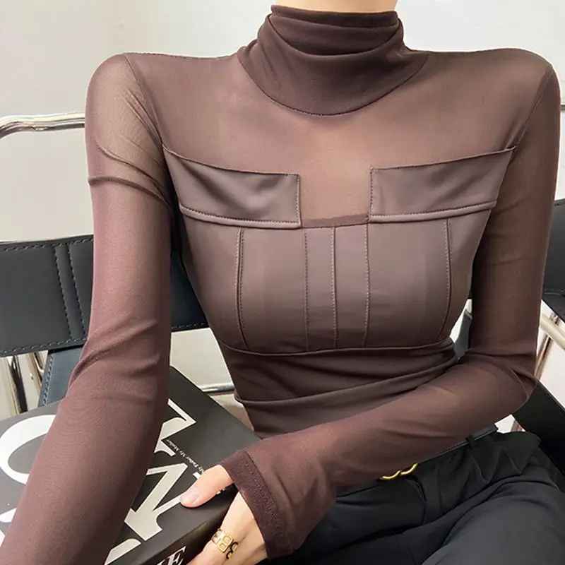 가을 여성을위한 하단 셔츠 인터넷 연예인 터틀넥 섹시한 약간 투명한 탑 다목적 하이 엔드 블랙 티셔츠