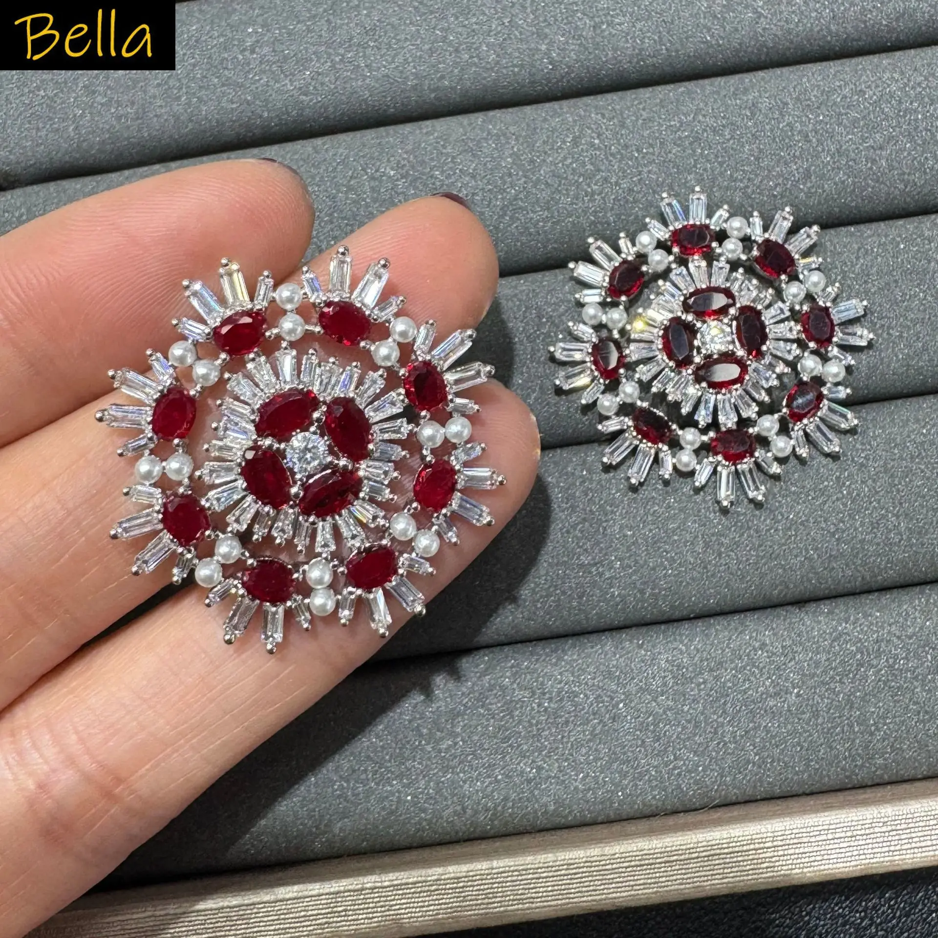 

white zircon snowflake stud earrings for women cute shiny jewelry daily wear party jewelry gift female