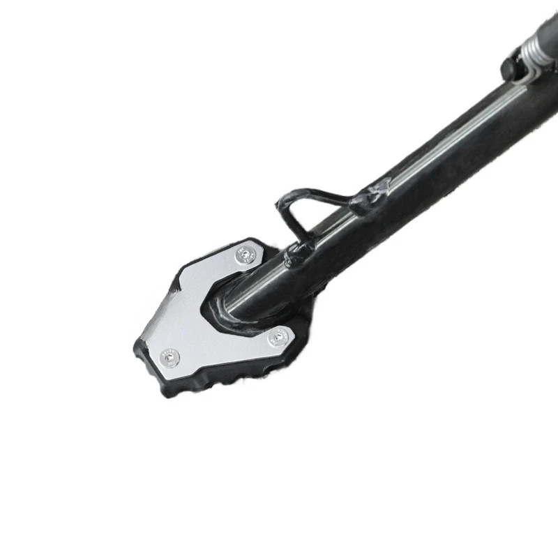 

Motorcycle enlarged foot braces, side soles