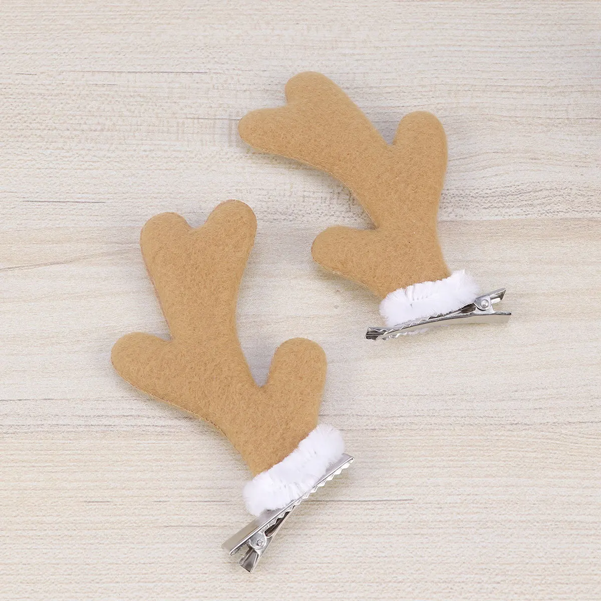 

8Pcs Christmas Girl Hair Clips Bright Antler Hat Shape Hairpins Fashion Hair Accessories for School Party Daily Wear Women