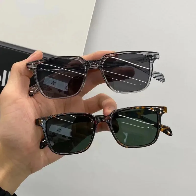 New Vintage Square Sunglasses Women Men Luxury Brand Small Round Sun Glasses Female Small Eyewear Oculos De Sol for Male Female