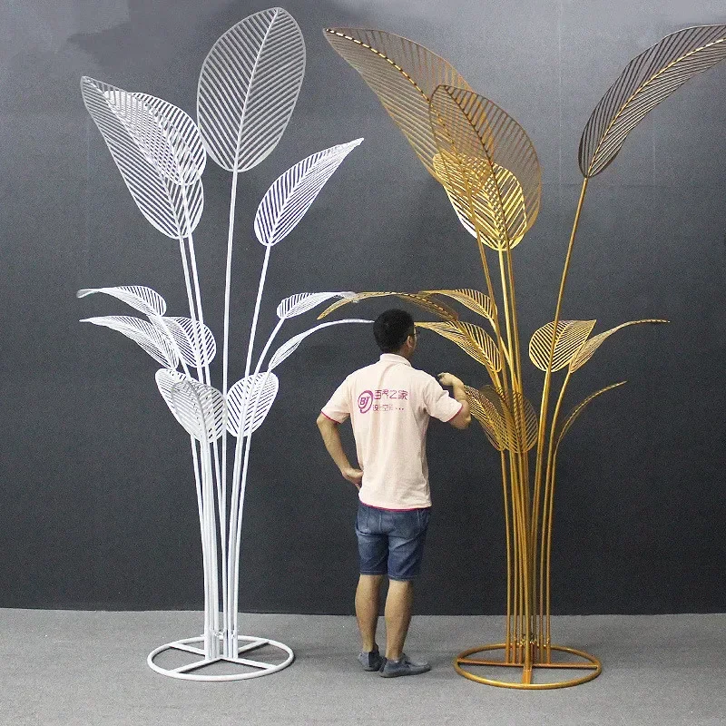 New wrought iron big banana leaf wedding props guide outdoor T stage venue scene layout home hotel window layout