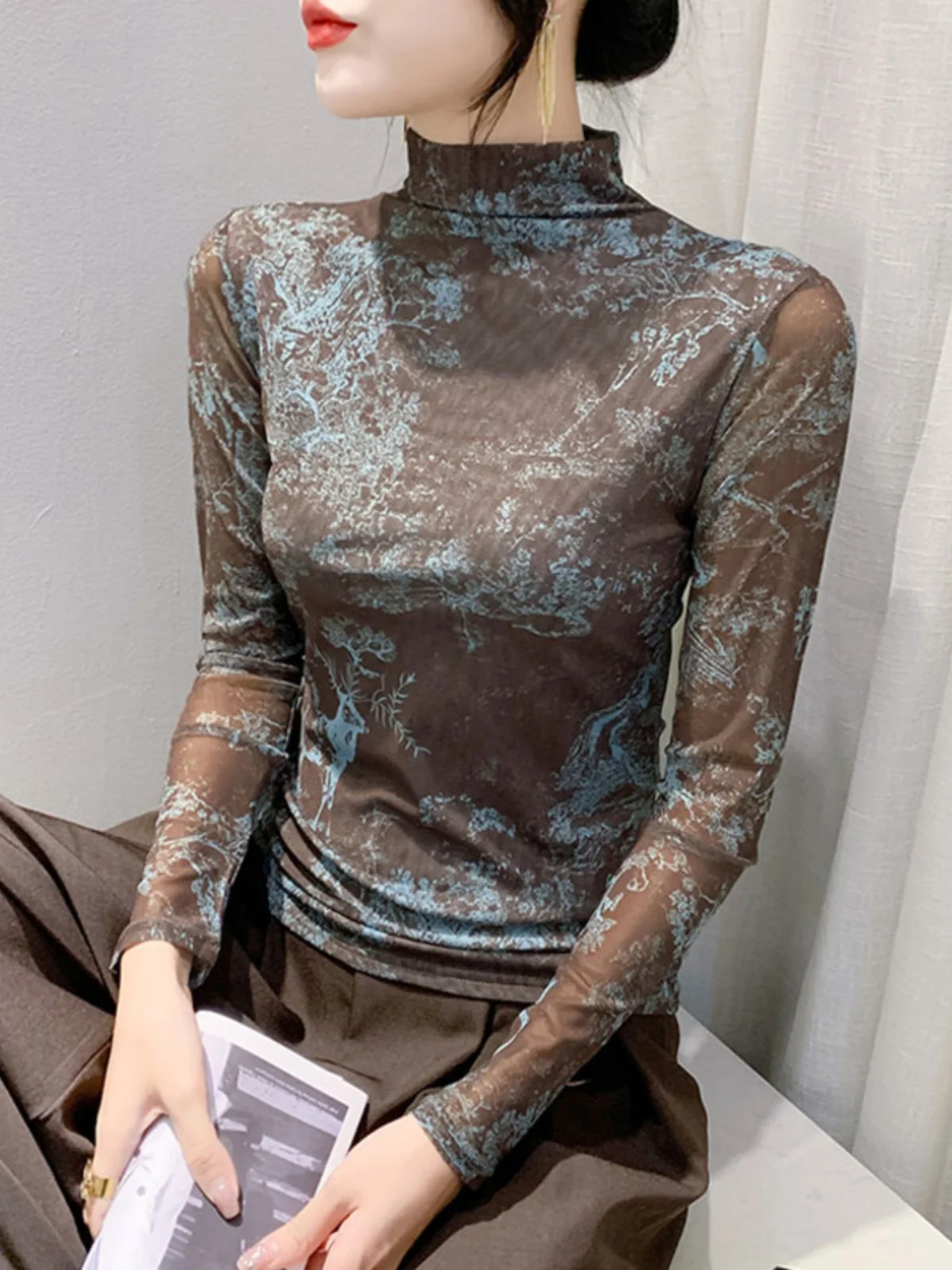 تي شيرت نسائي مطبوع عالي الجودة للخريف والشتاء، تصميم أنيق ضيق بأكمام طويلة، ملابس الشارع العصرية بمقاسات كبيرة