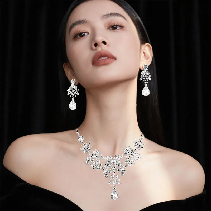 

Silver Color Luxury Crystal Bridal Jewelry Sets Fashion Crown Tiaras Earrings Choker Necklace Wedding Dress Jewelry for Wome