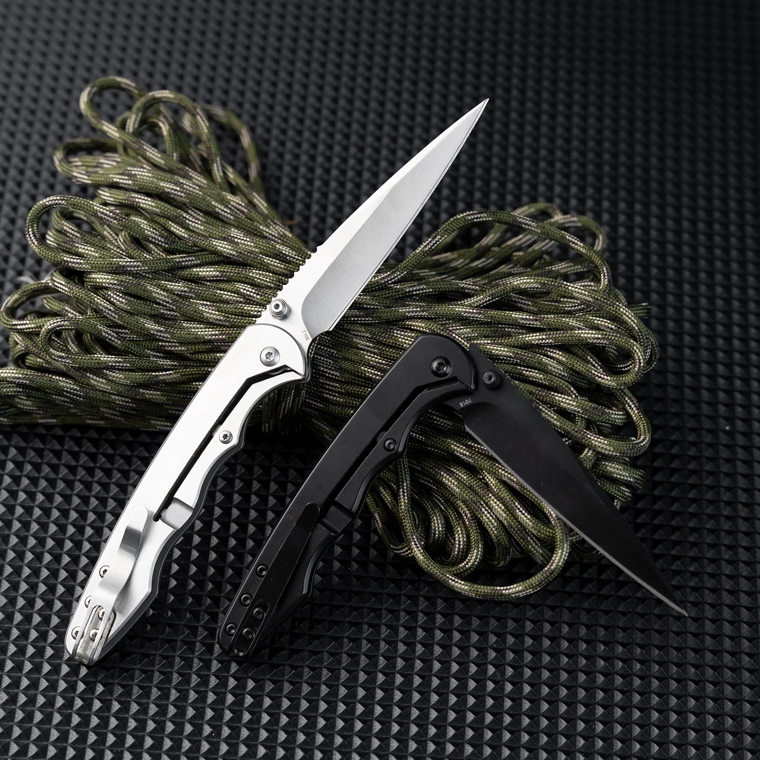 

high hardness folding portable knife Vsharpening blade 3.22steel, all-steel handle with clip, sharp knife