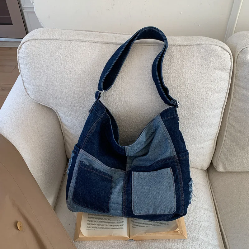 Denim fabric patchwork distressed vintage style lady's shoulder bag, retro color-matched crossbody bag, tote bag