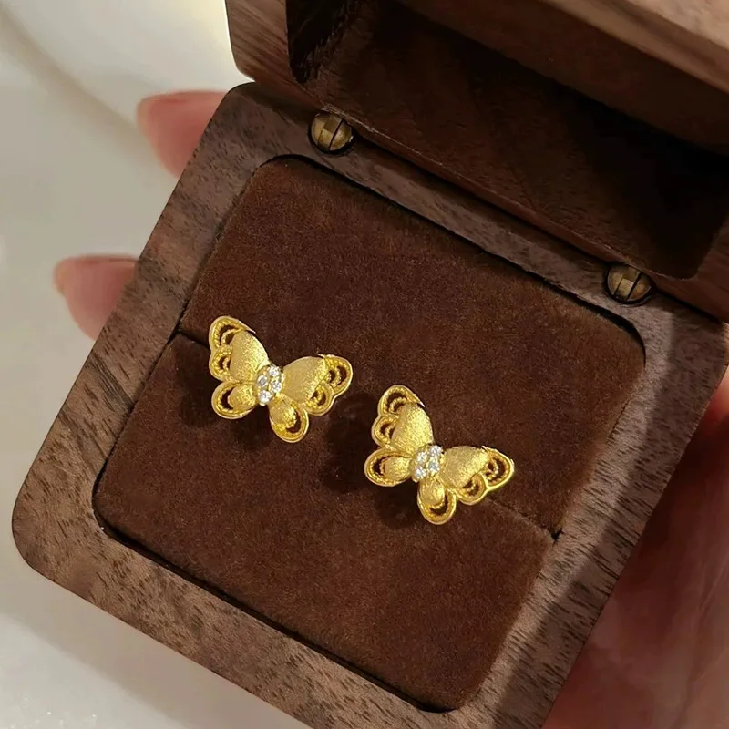 

Vintage High-end Brushed Butterfly Earrings for Women Light Luxury Elegant Horse Eye Diamond Earings Exquisite Jewelry