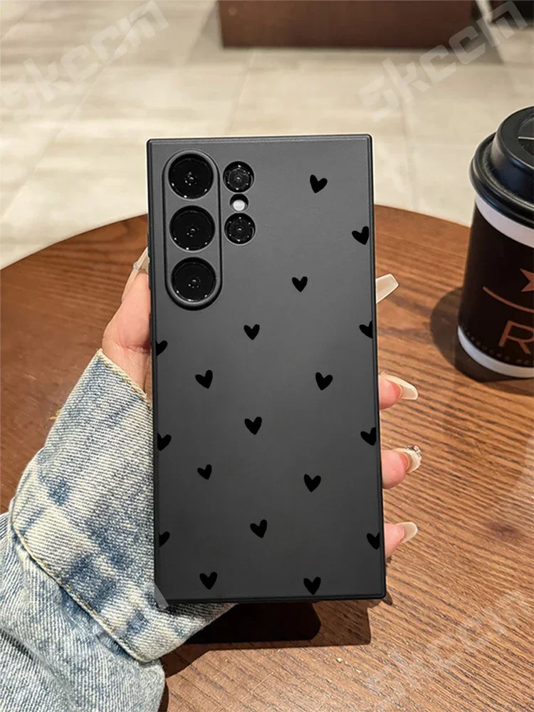 Black Love Heart Phone Case For Samsung Galaxy S24 Ultra S23 FE S22 S20 Plus A15 A35 A50 A51 A54 A55 A71 A72 A73 Silicone Cover