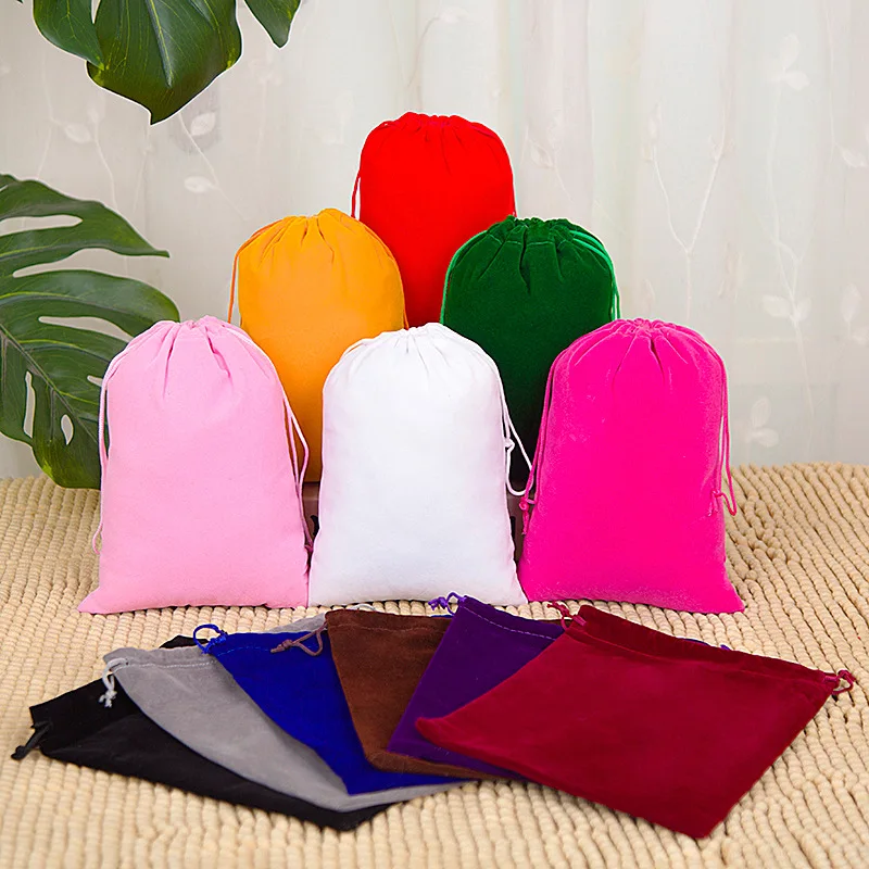 

100pcs/lot 5*7, 9*12, 10*15, 13*18cm Drawstring Bags Velvet Pouches Sachet Jewelry Gift Display Packing Bags Can Customized