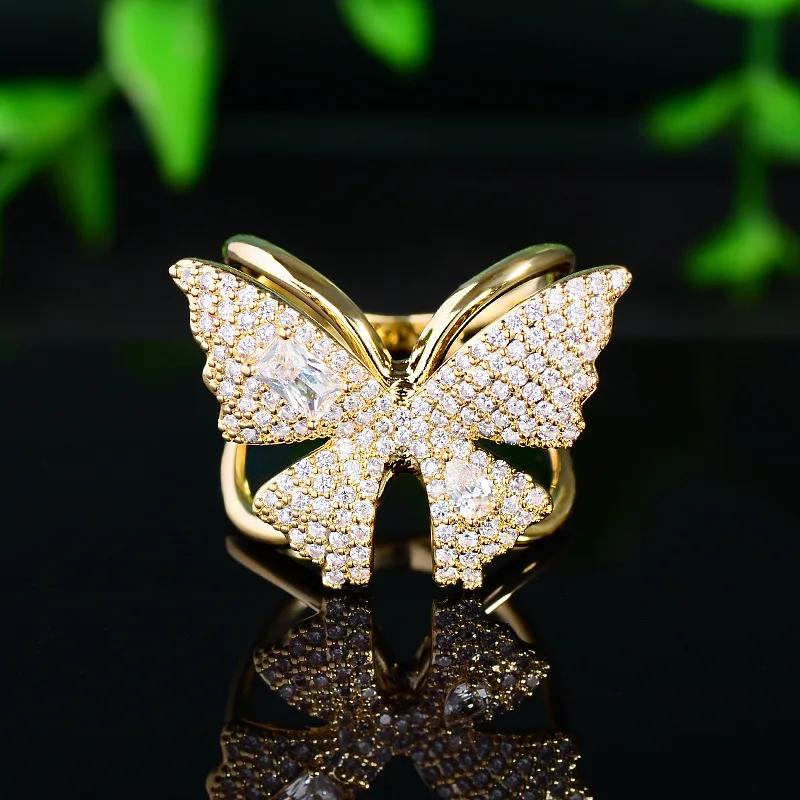 Trendy Fashion Zirconia Butterfly Scarf Brooches Copper Zircon Scarf Ring Button Brooch for Clothing