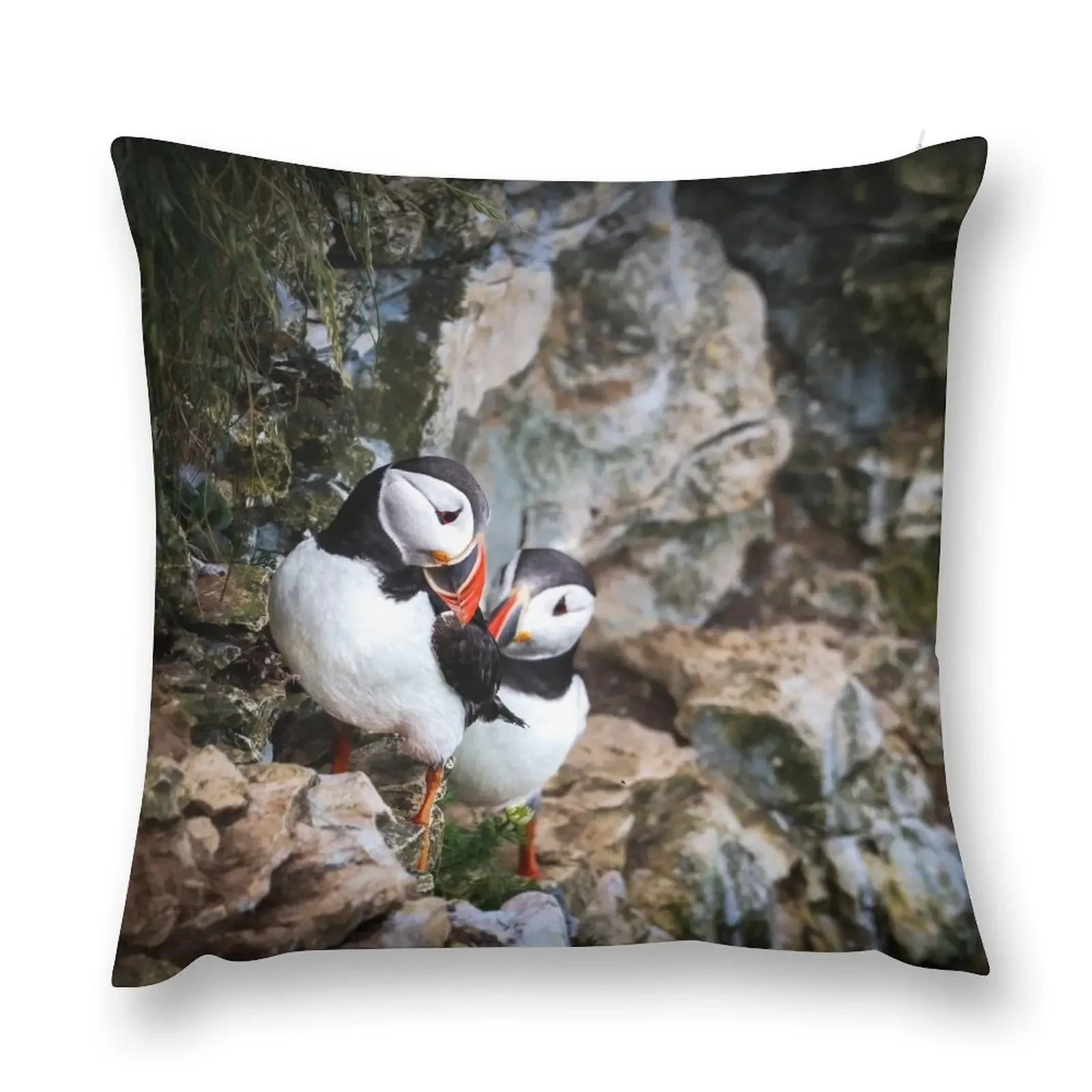 Puffin Pair Throw Pillow Sofa Covers Decorative Cushions christmas supplies christmas decorations 2025 pillow