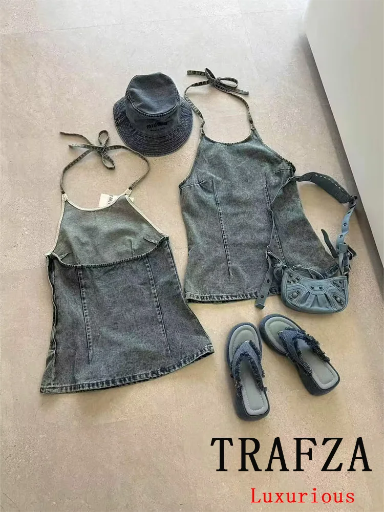 TRAFZA Vintage Casual Chic Women Halter Denim Vest Blue Solid Halter Backless Sleeveless Zipper Vest Fashion 2024 Summer Tops