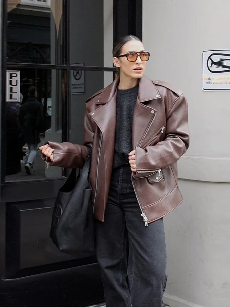 Vintage Pu Leather Jacket Women Solid Laple Long Sleeve Zippers Pocket Loose Coats Early Autumn Chic High Street Outwear Lady