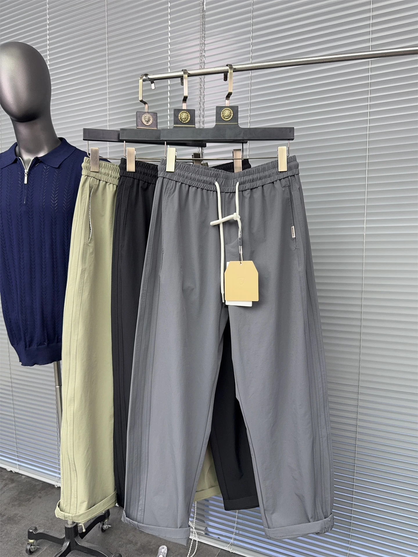 

Men's Summer Casual Pants Cool Sensation Breathable Loose Straight Blade Knife Faion Urban Sle Elastic Waisand