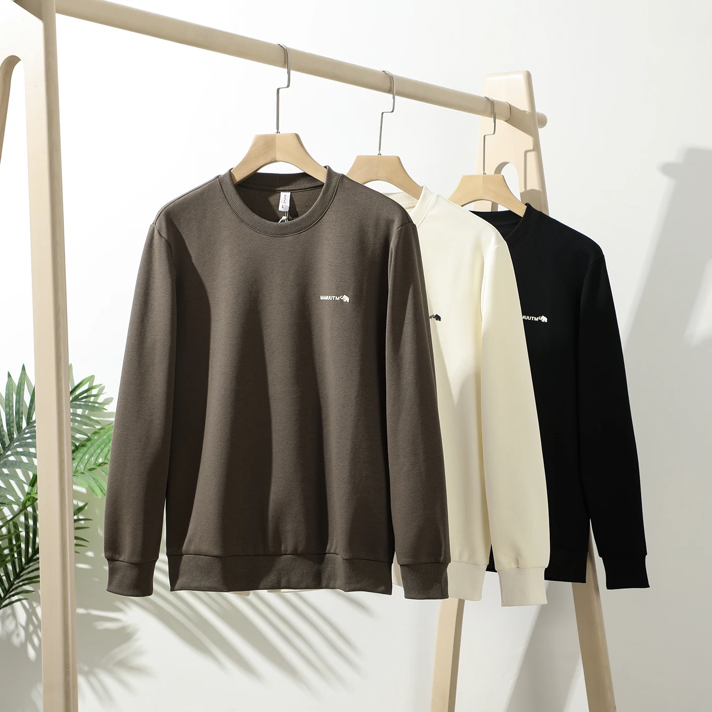 

Line! 3D Letter Emed! Autumn Men's Color Versatile Loose Casual round Ne Long Sve Sweatirt