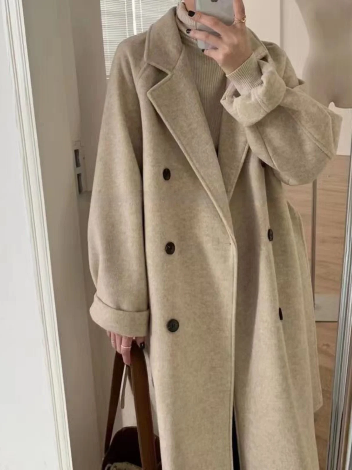 

Women's Mid-Length Woolen Coat Hepburn Style Small Size Loose Thickened Outerwear Korean Version Long Sleeve Straight Cut