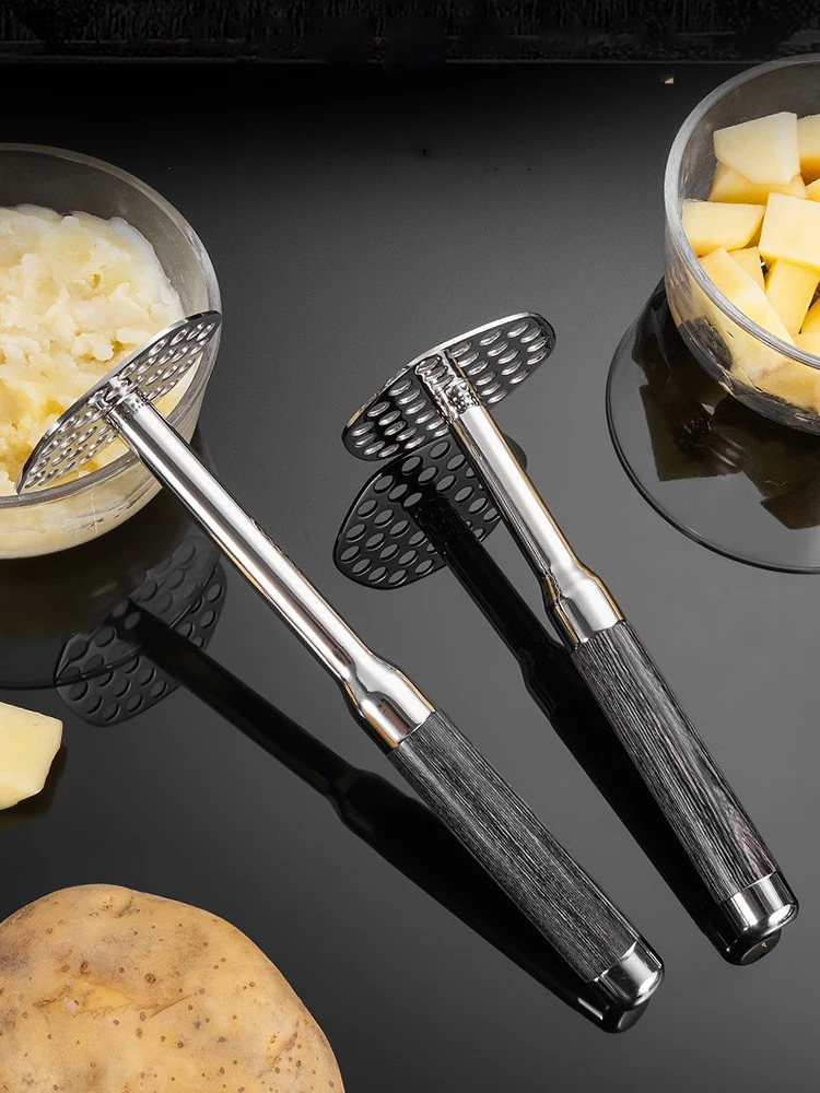 Stainless Steel Potato Mash and Potato Crusher, Comfortable Grip, Wood Handle, Universal Kitchen Gadget, 316