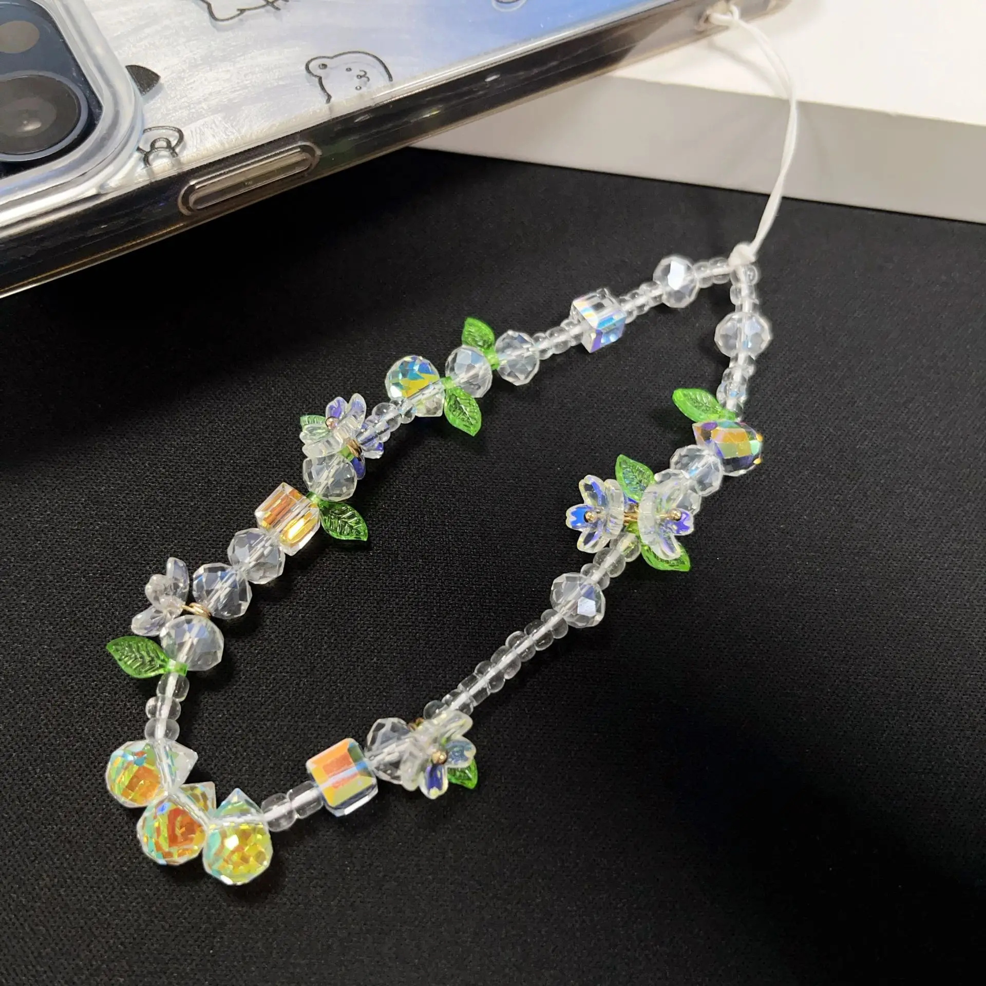 

Модная цепочка для телефона с бусинами в виде цветов и капель воды, подвеска для сумки с CCD-камерой, креативный персонализированный ювелирный аксессуар