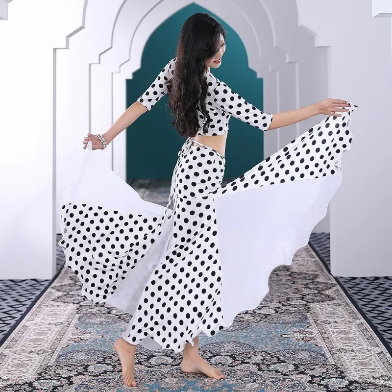 

Новый женский комплект для танца живота из 2 предметов: сексуальный топ в горошек и длинная юбка для профессиональных выступлений и тренировок