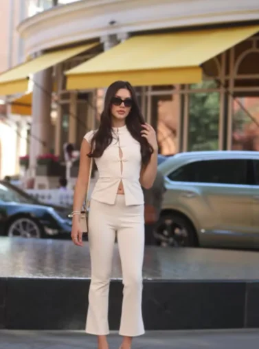 

White Two Piece Sets Elegant Keyhole Cutout Top And Matching Flare Pants Perfect 2026 Summer Ladies Business Commute Date Outfit