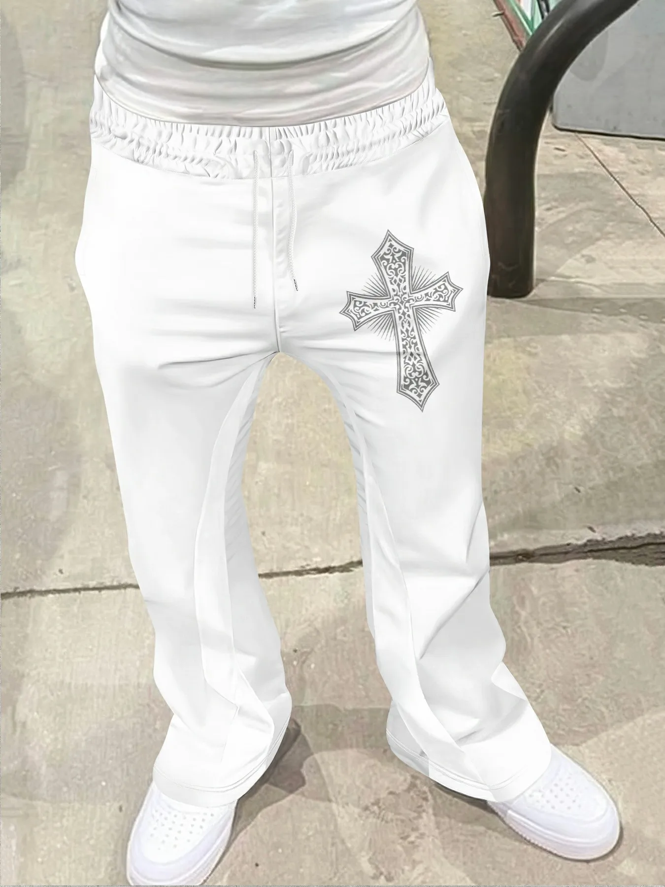 

Men's Casual Street Style Trendy Cross Print Fashionable Slightly Flared New Color-Block Design Sweatpants Men Pants