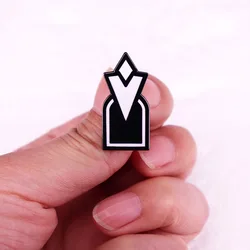 Elder and The Scrolls Brooch Delicate Smooth Enamel Pin Classic Game Same Lapel Badge for Friends Birthday Party Jewelry Gift